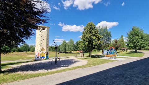 Gelande der ehemaligen Trabrennbahn